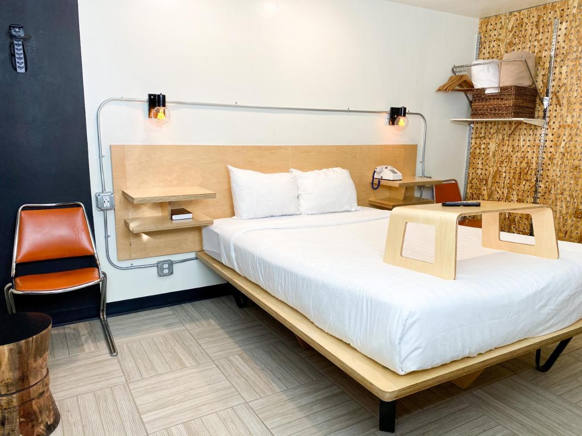 Hotel Corvallis Bagian luar foto