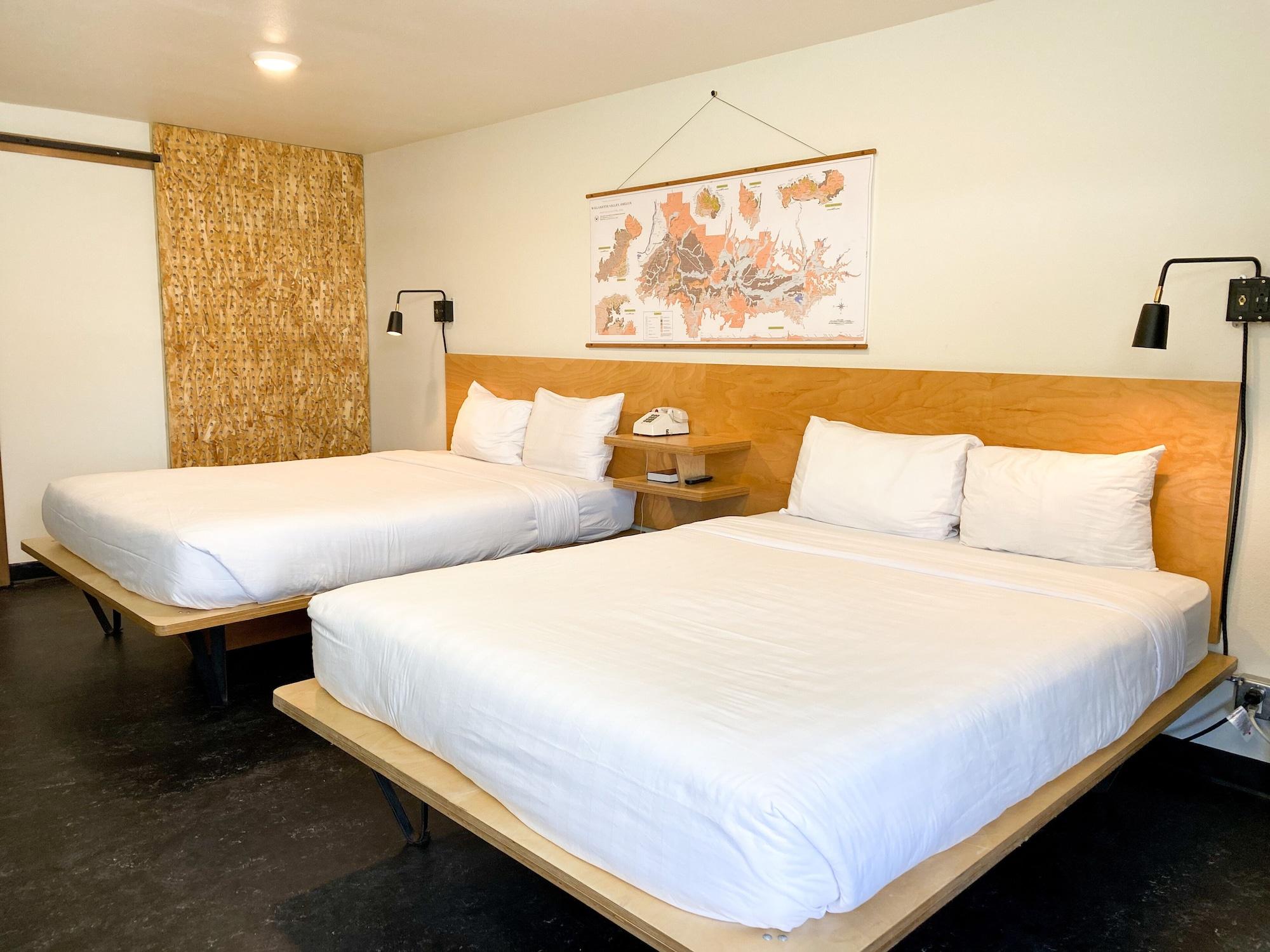 Hotel Corvallis Bagian luar foto