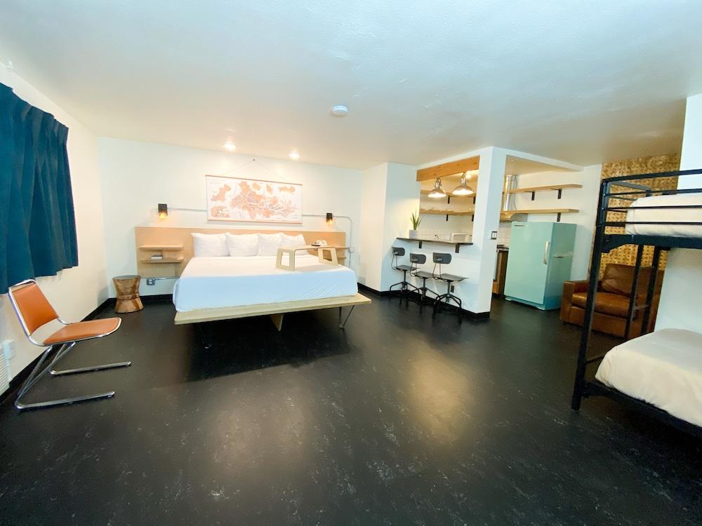 Hotel Corvallis Bagian luar foto